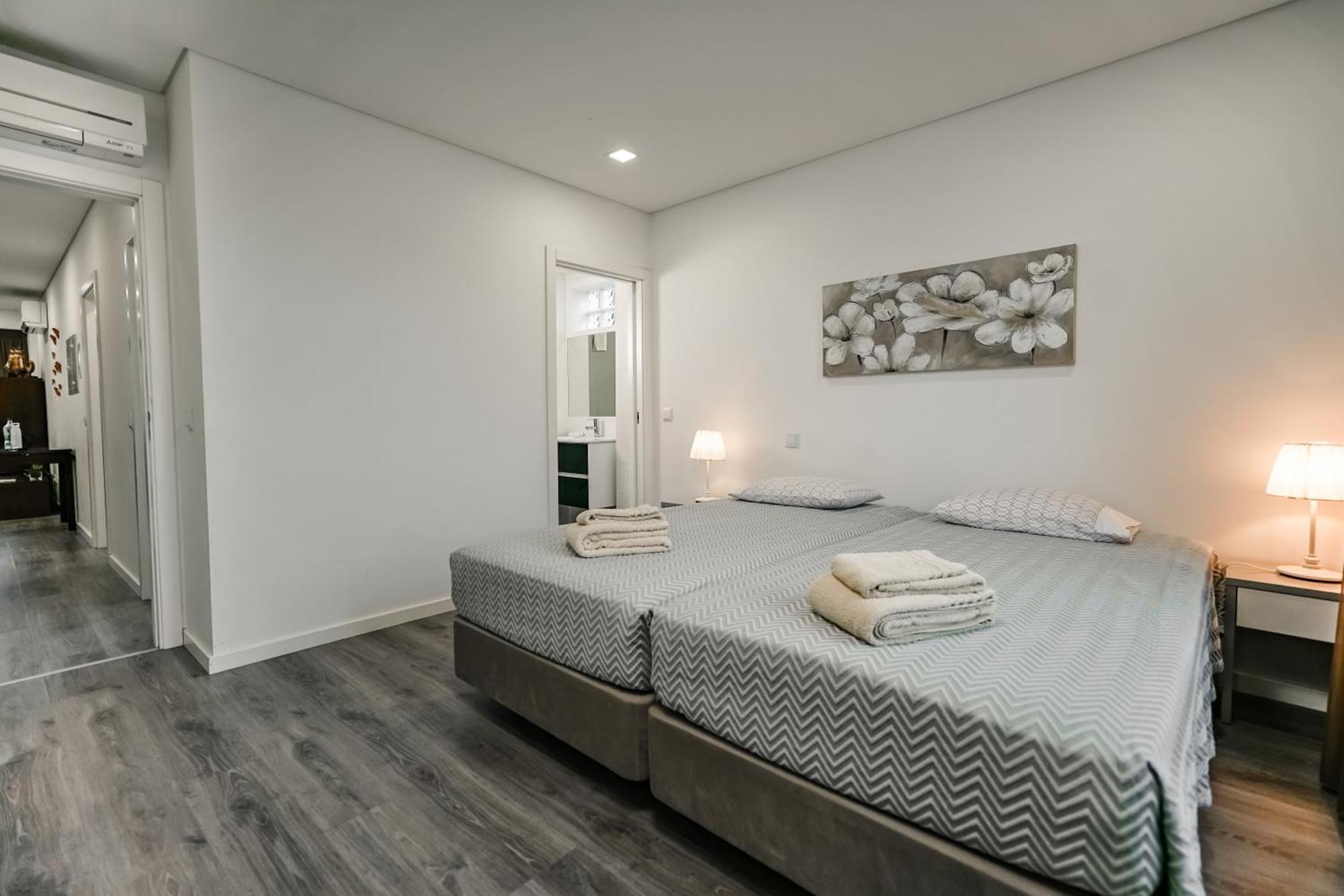 סאו מרטיניו דו פורטו Casa Dos Terracos Apartamentos מראה חיצוני תמונה