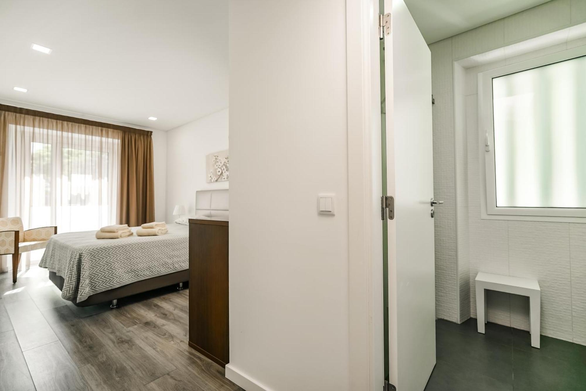 סאו מרטיניו דו פורטו Casa Dos Terracos Apartamentos מראה חיצוני תמונה